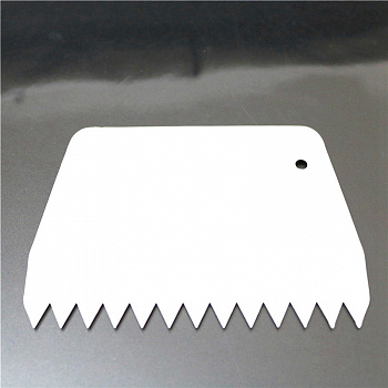 Кондитерский скребок фигурный Зубчики