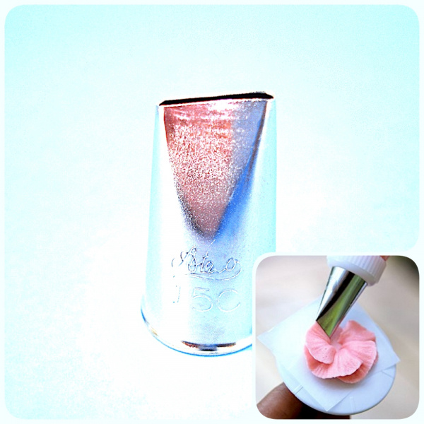 Кондитерская насадка прямой лепесток №150 Ateco | Гвоздика